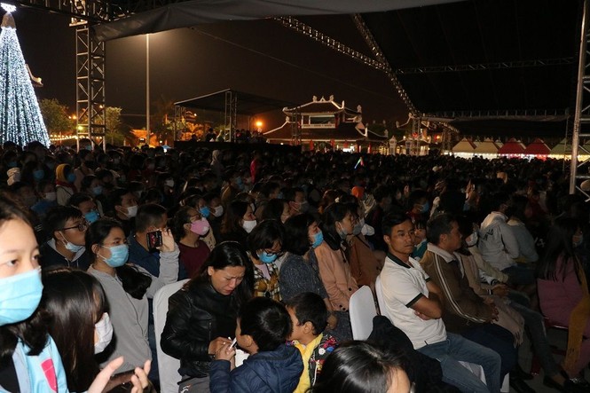 Chào năm mới 2021, Đà Nẵng miễn phí 3000 vé du thuyền ngắm cảnh sông Hàn - ảnh 6