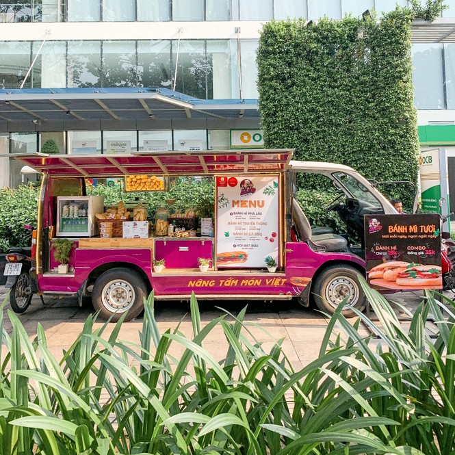 TP.HCM: “Đột kích” xe tải bán đồ ăn kool ngầu với thực đơn đa dạng - ảnh 1