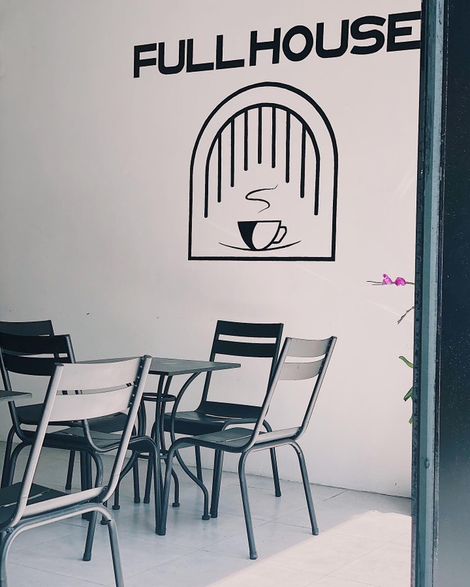 Những cửa tiệm cà phê