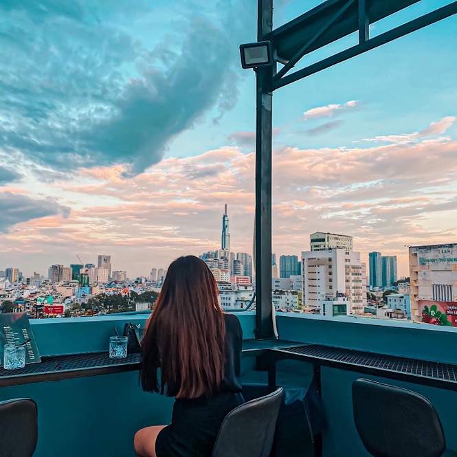 Đi cà phê Hà Anh Tuấn hay cà phê rooftop ngắm mây trời? - ảnh 7