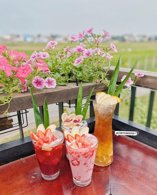 Những tiệm cà phê decor cá tính và có view chill nhất Sài Gòn nhất định bạn phải ghé - ảnh 8