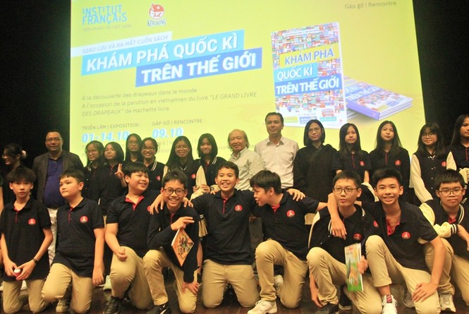 Khám phá những câu chuyện kì thú xoay quanh 194 lá quốc kì - ảnh 3