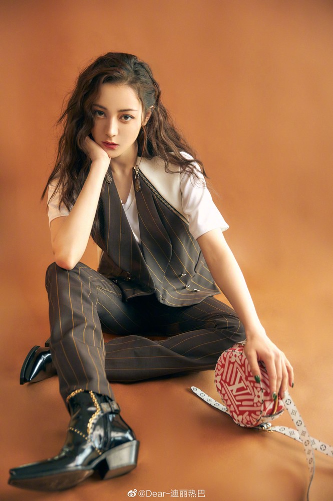 Địch Lệ Nhiệt Ba - ảnh 7