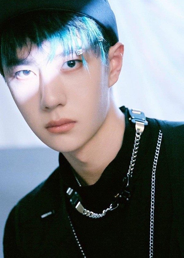 Trong thế giới fangirl: Vương Nhất Bác - Đuổi theo cậu như thể đang đuổi theo ánh sáng - ảnh 4