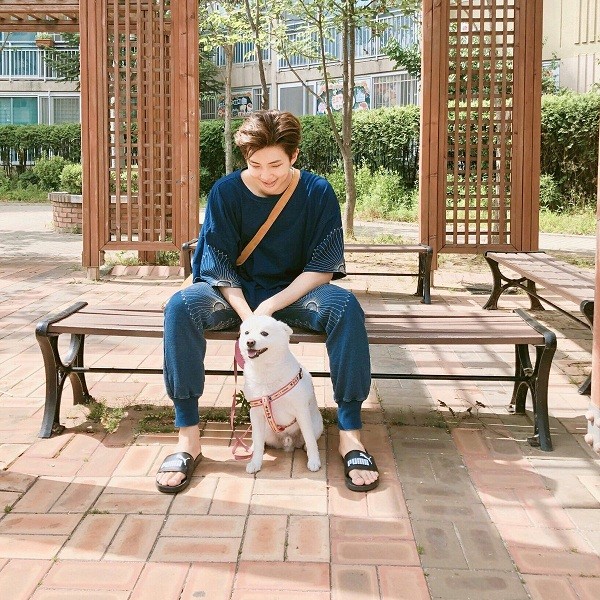 Trong thế giới fangirl: RM - “Chàng thi sĩ” của âm nhạc, vượt lên mọi định kiến - ảnh 3