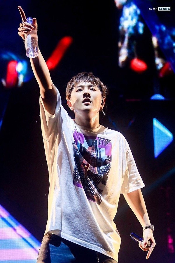Trong thế giới fangirl: Gửi Donghyuk đôi lời, luôn có những người yêu em thật nhiều! - ảnh 2
