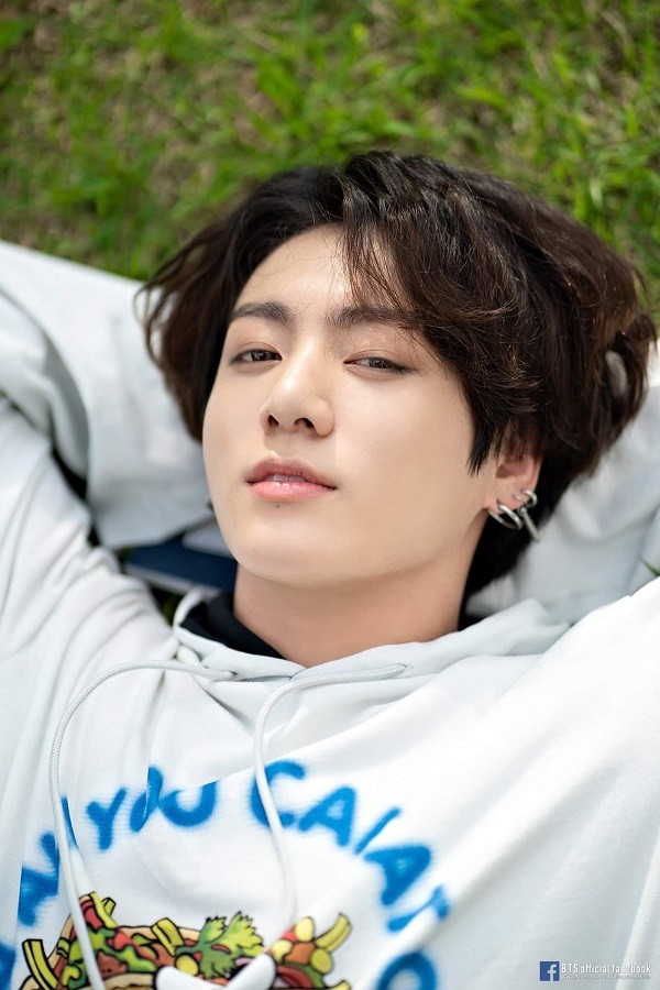Trong thế giới fangirl: Dù ai nói ngả nói nghiêng, Kookie vẫn mãi dễ thương vô cùng! - ảnh 1