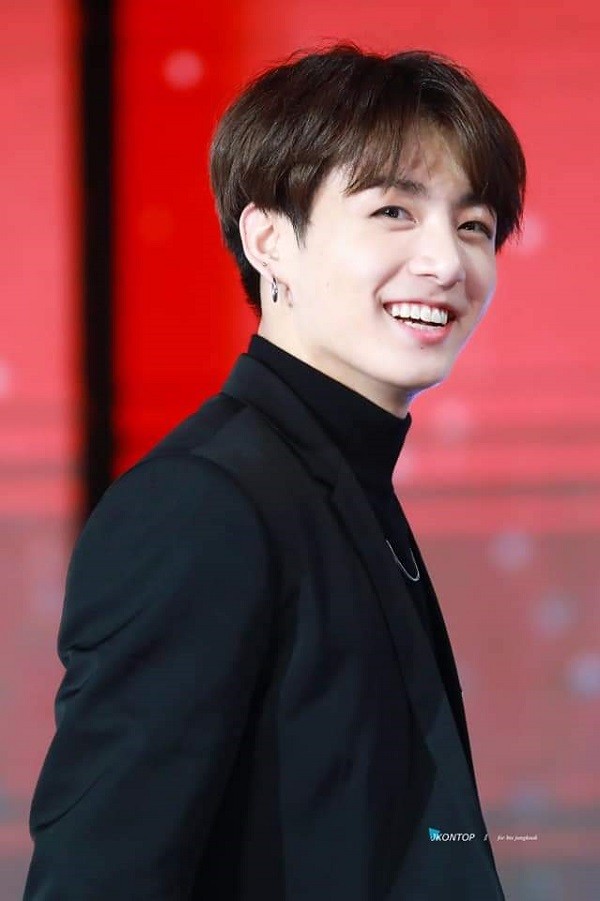 Trong thế giới fangirl: Dù ai nói ngả nói nghiêng, Kookie vẫn mãi dễ thương vô cùng! - ảnh 2