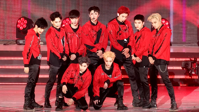 Trong thế giới fangirl: EXO là trang sách thanh xuân, giở trang nào cũng thấy hạnh phúc - ảnh 1