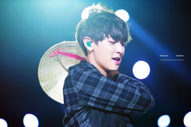 Trong thế giới fangirl: Thanh xuân của tôi chẳng có gì đặc biệt, chỉ có EXO là đặc biệt! - ảnh 3