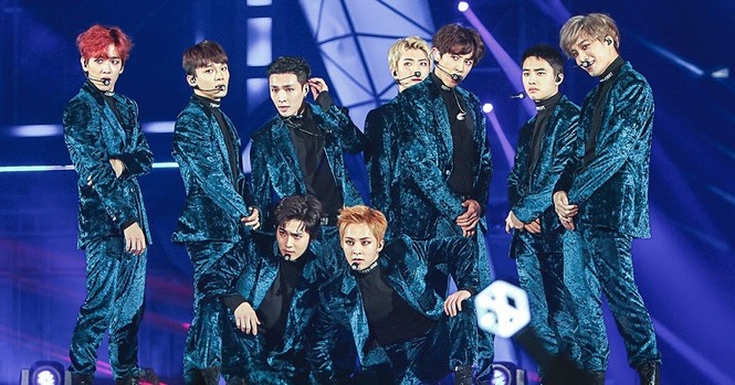 Trong thế giới fangirl: Thanh xuân của tôi chẳng có gì đặc biệt, chỉ có EXO là đặc biệt! - ảnh 1