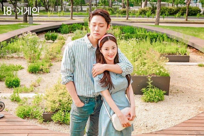 Bạn đọc sáng tác: Không sợ ngày dài tháng rộng, bởi luôn có tay anh nắm lấy tay em - ảnh 5