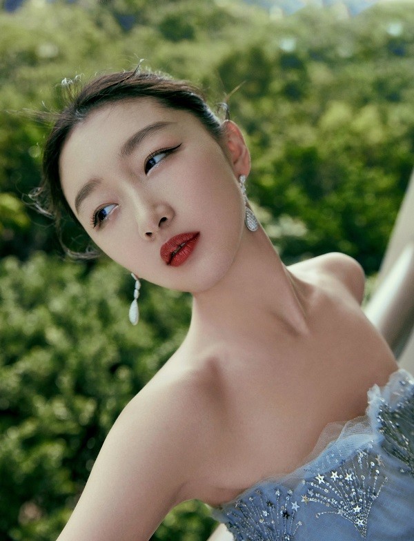 Tam kim Ảnh hậu của Châu Đông Vũ: Liệu có xứng tầm và báo động cho điện ảnh Hoa ngữ - ảnh 5