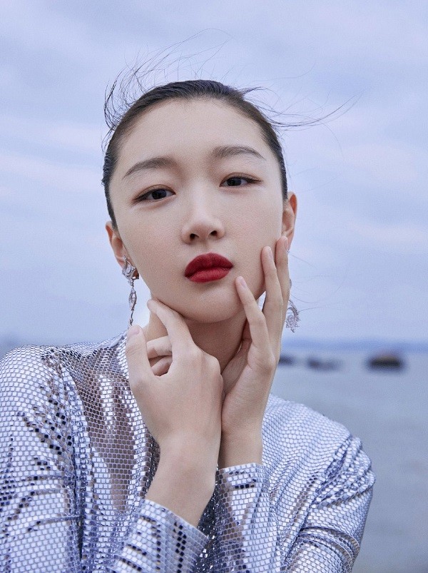 Tam kim Ảnh hậu của Châu Đông Vũ: Liệu có xứng tầm và báo động cho điện ảnh Hoa ngữ - ảnh 3