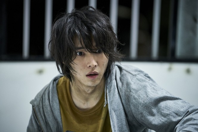 Yamazaki Kento và những phim phải xem: Không còn là hoàng tử học đường chỉ đẹp mà mặt đơ - ảnh 25