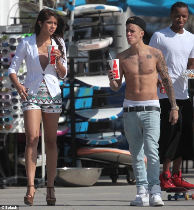 Justin Bieber tiếp tục hẹn hò bạn gái mới - ảnh 6