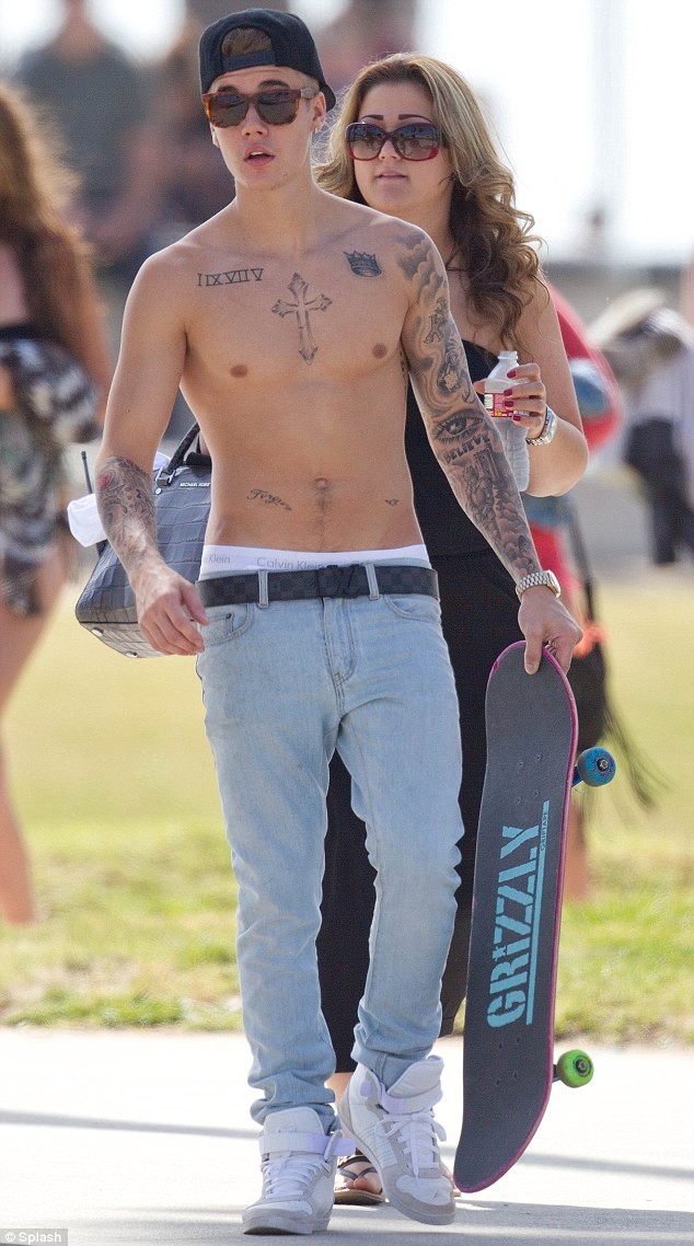 Justin Bieber tiếp tục hẹn hò bạn gái mới - ảnh 7