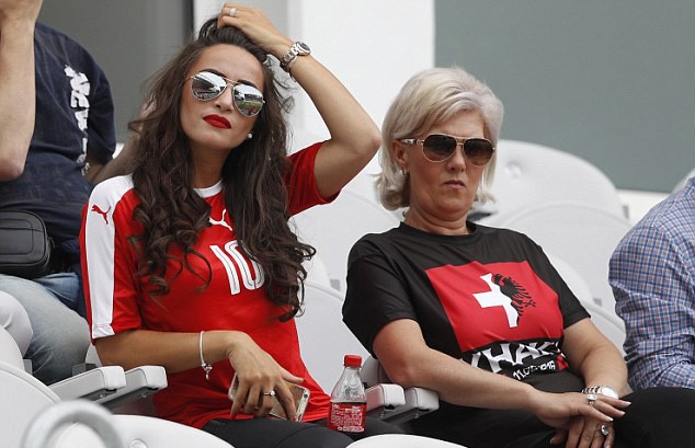 Chuyện ít biết về cặp anh em kỳ lạ ở EURO 2016 - ảnh 1