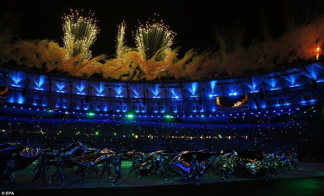Khai mạc Olympic 2016: Rực rỡ pháo hoa, rộn ràng hát ca - ảnh 8