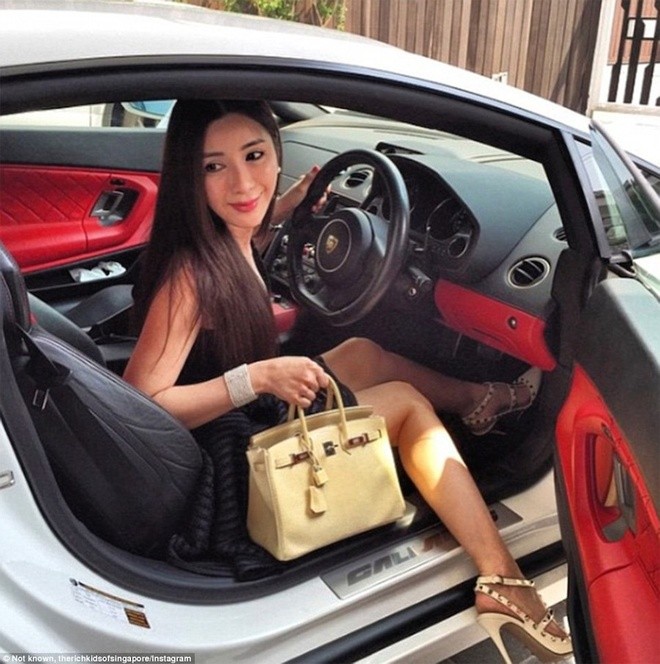 Kỳ nghỉ 'nhung lụa' của giới trẻ nhà giàu Singapore - ảnh 4