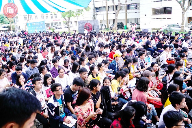 Khó nghĩ khi chọn trường? Hãy