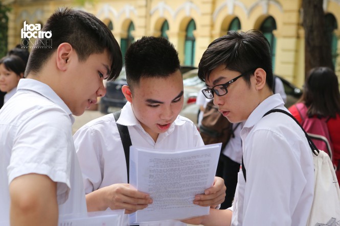 Thi THPT Quốc gia 2020: Phân nhóm thí sinh theo mức nguy cơ, diện F0 sẽ được xét đặc cách - ảnh 1