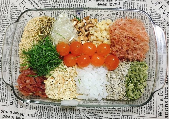 Bánh Trung Thu có lượng calo bằng 5 chiếc đùi gà, nên ăn như thế nào để