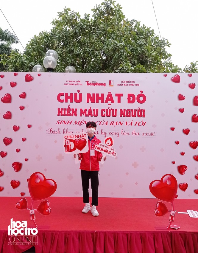 Sinh viên Hà Nội hào hứng tham gia hiến máu tại ngày hội chính của Chủ nhật Đỏ 2021 - ảnh 13