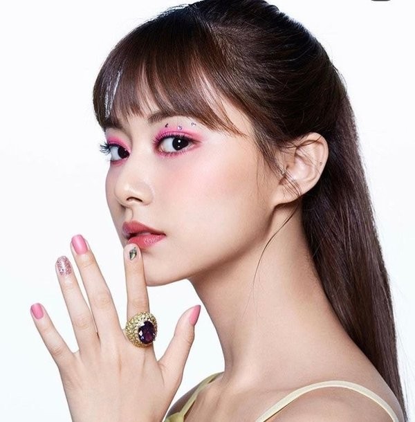 Tấm ảnh chỉ chụp một chàng trai nhưng gây lú cho cả ARMY, EXO-L và NCTzen - ảnh 1