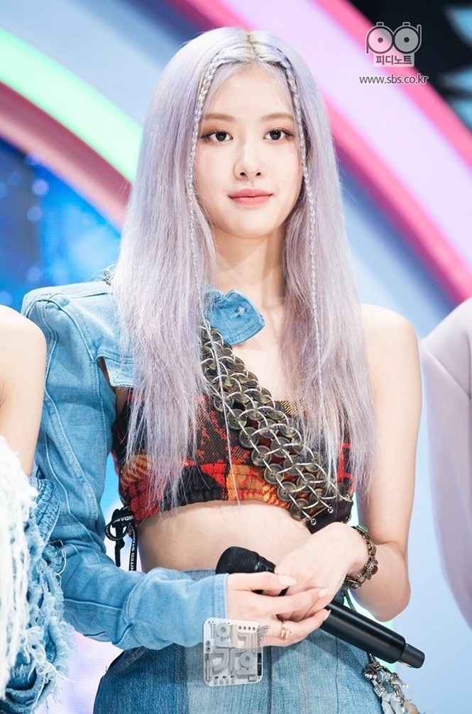 Chuyện gì xảy ra khiến Rosé thường xuyên buồn bã khi comeback cùng BLACKPINK? - ảnh 2