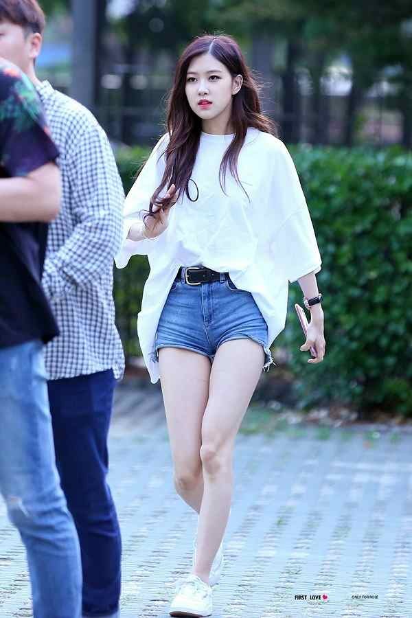 Đây chính là lý do khiến Rosé (BLACKPINK) không có tên trong top idol vóc dáng đẹp - ảnh 5