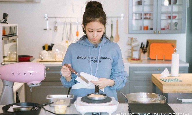 Ba chòm sao đúng chuẩn “con gái nhà người ta”: sự nghiệp thành công việc nhà thì đảm - ảnh 1