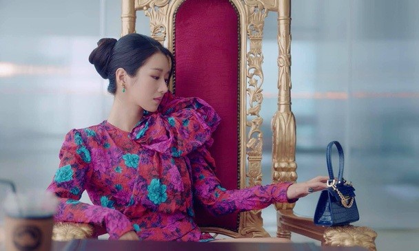 Sành điệu là thế nhưng Seo Ye Ji (Điên thì có sao) mắc lỗi chọn sai đồ chíp - ảnh 2