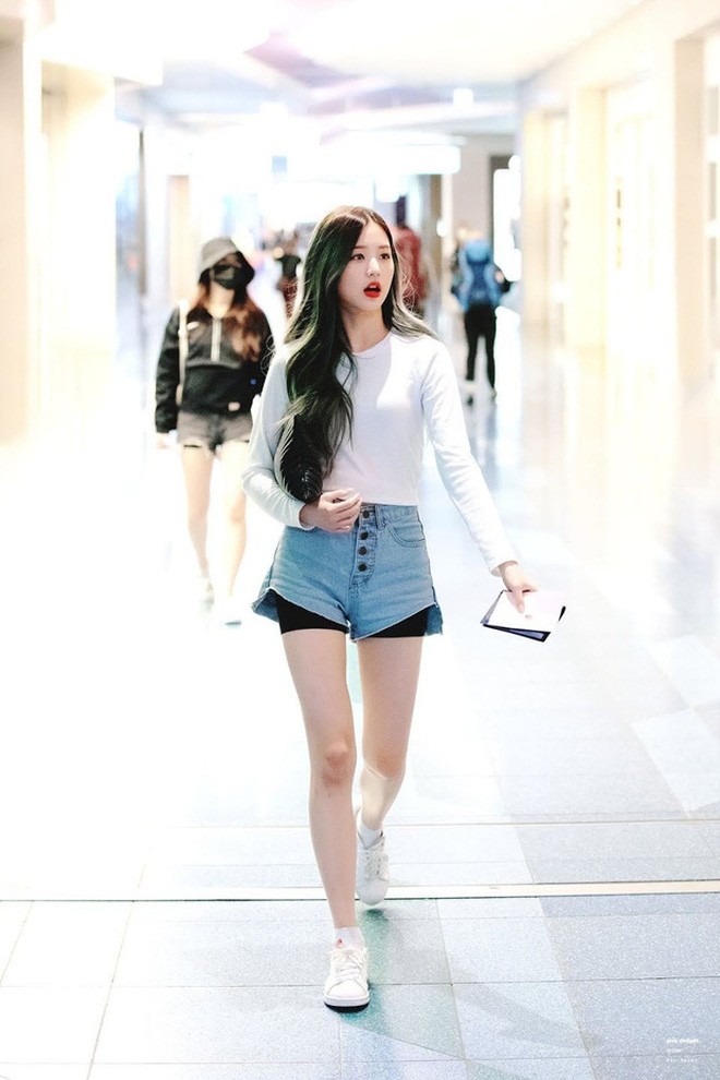 Đây chính là đặc điểm chung gây tranh cãi giữa Seo Ye Ji, Jang Won Young và Rosé - ảnh 3