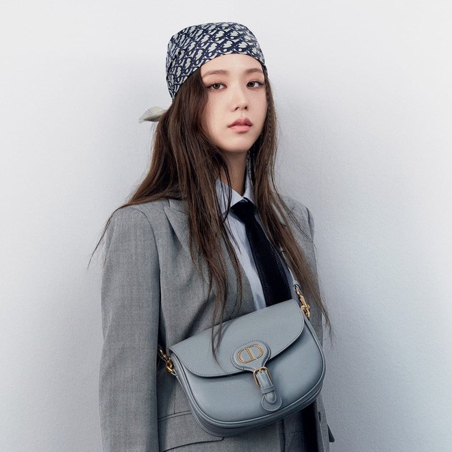 Jisoo cùng Lisa (BLACKPINK) “biến hình” ngoạn mục: Cá tính, quyến rũ hết phần thiên hạ - ảnh 8