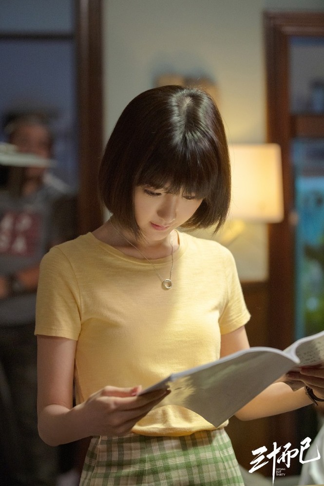 Vì đâu các nữ thần thanh xuân trong phim Hoa ngữ đều để kiểu tóc quen thuộc này? - ảnh 10