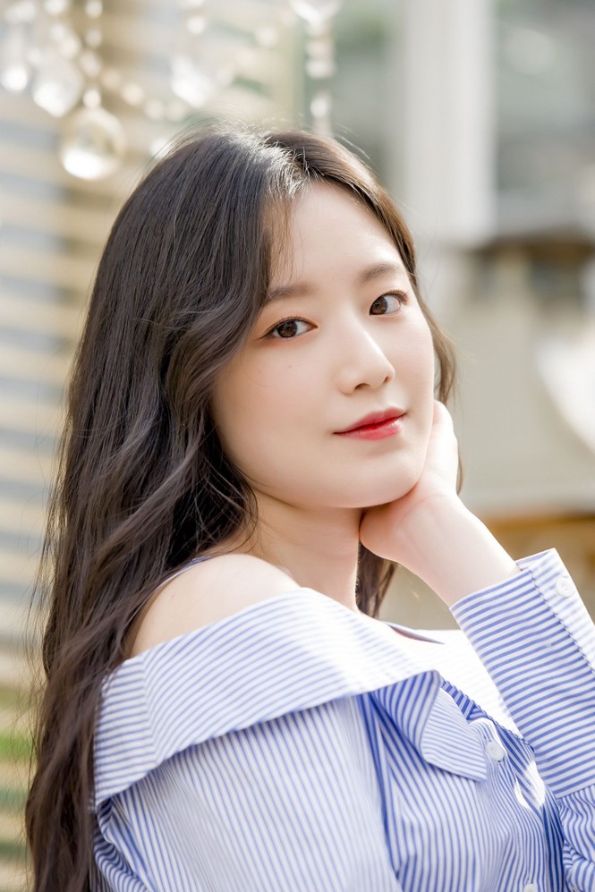 Khoe ảnh vừa ngủ dậy, Shuhua ((G)I-DLE) nhanh chóng chiếm luôn ngôi vị “nữ thần mặt mộc” - ảnh 4
