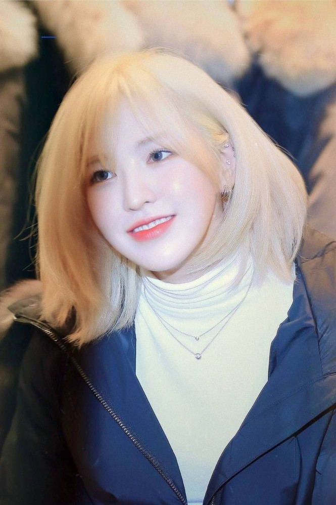 Nữ idol này trắng đến mức nào mà Dispatch cũng phải công nhận là “da trắng phát sáng”? - ảnh 3
