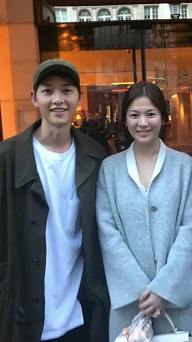 Ngược đời như Song Hye Kyo: Danh tiếng hạng A mà style hàng ngày như diễn viên quần chúng - ảnh 10