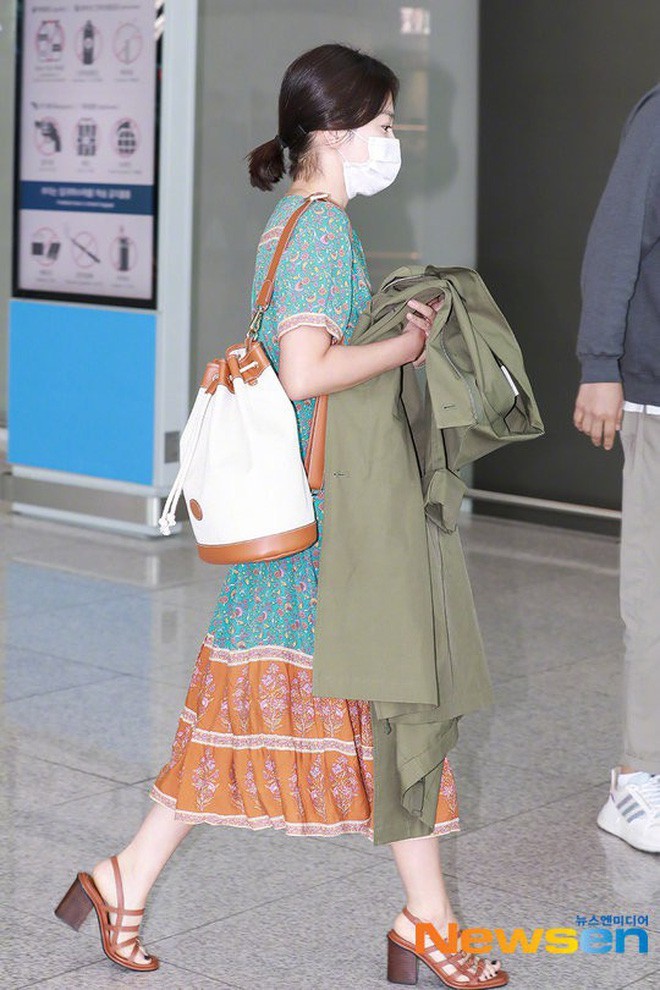Ngược đời như Song Hye Kyo: Danh tiếng hạng A mà style hàng ngày như diễn viên quần chúng - ảnh 7