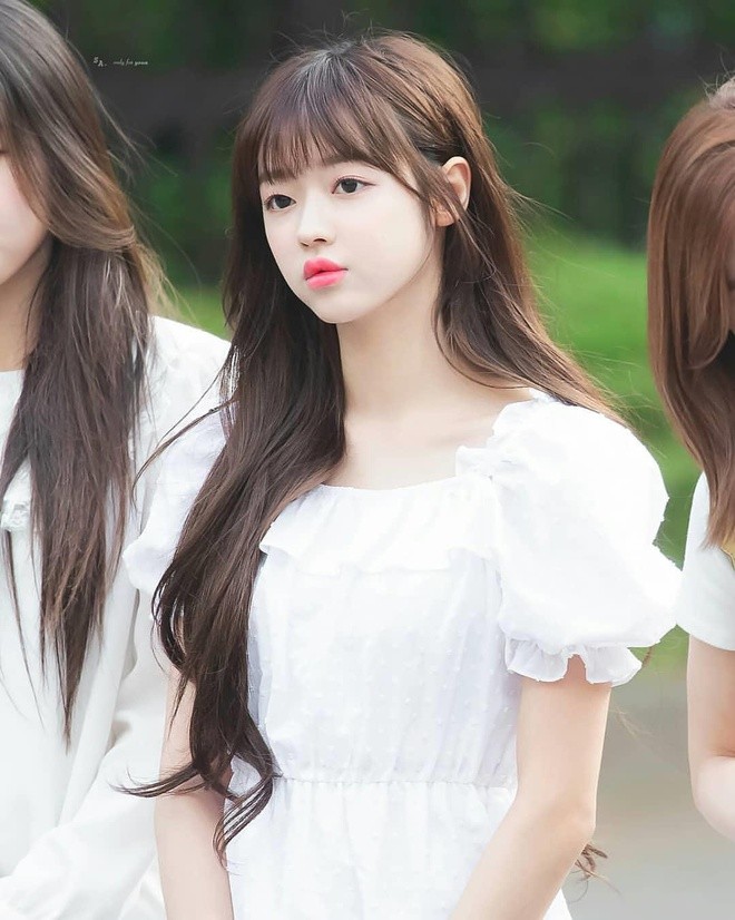 YooA (Og My Girl) xinh đẹp cỡ nào mà được người Hàn quan tâm hơn cả Jennie (BLACKPINK)? - ảnh 4