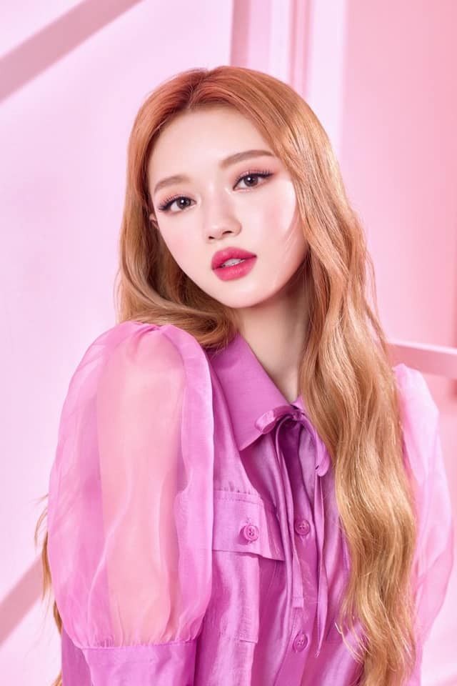 YooA (Og My Girl) xinh đẹp cỡ nào mà được người Hàn quan tâm hơn cả Jennie (BLACKPINK)? - ảnh 1