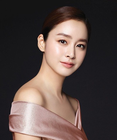 Kim Tae Hee lộ ảnh không photoshop, nhan sắc có phần lão hóa nhưng lại được khen ngợi - ảnh 3