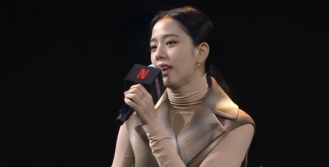 Jisoo (BLACKPINK) vốn giấu nhược điểm rất khéo mà sao lần này lại chọn trang phục sai quá sai - ảnh 6