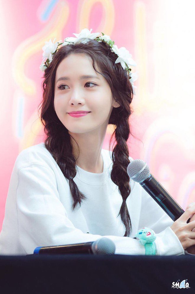 Một bọng mắt lớn hai số phận: Yoona được khen còn Jisoo (BLACKPINK) lại bị bảo kém sắc - ảnh 1