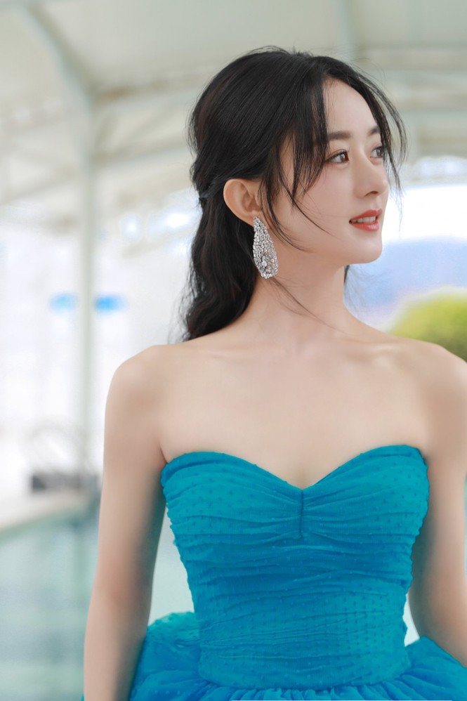 Ngất ngây với dàn mỹ nhân C-Biz ở giải Kim Ưng: Ai cũng lộng lẫy như công chúa - ảnh 3