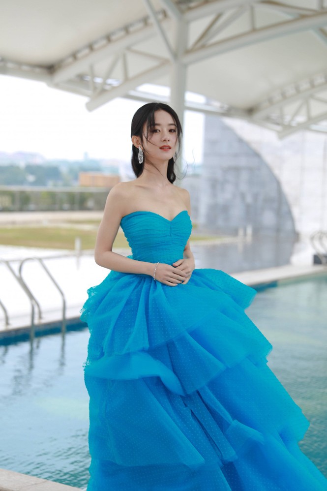 Ngất ngây với dàn mỹ nhân C-Biz ở giải Kim Ưng: Ai cũng lộng lẫy như công chúa - ảnh 4