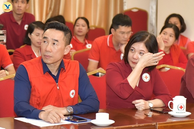 Đại diện tập đoàn MED GROUP trao 1,5 tỷ đồng tới Hội Chữ Thập đỏ Việt Nam - ảnh 3