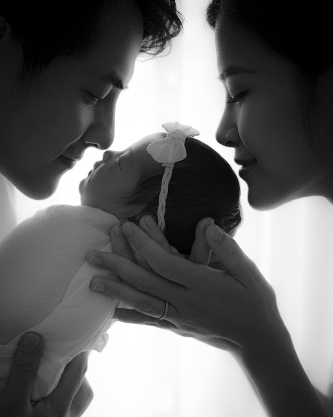 Vợ chồng Đông Nhi hé lộ chân dung và tên thật của công chúa nhỏ, rất hay và ý nghĩa - ảnh 2