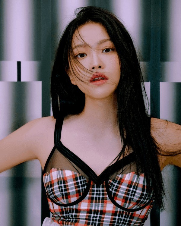 Nhờ bộ ảnh mới quá đẹp mà Yeri (Red Velvet) được netizen “quay xe” khen ngợi - ảnh 4